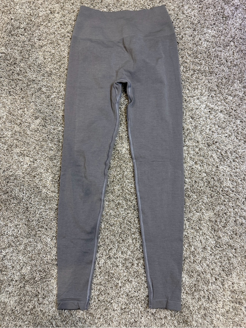 Women’s grey Alphalete Amplify Leggings